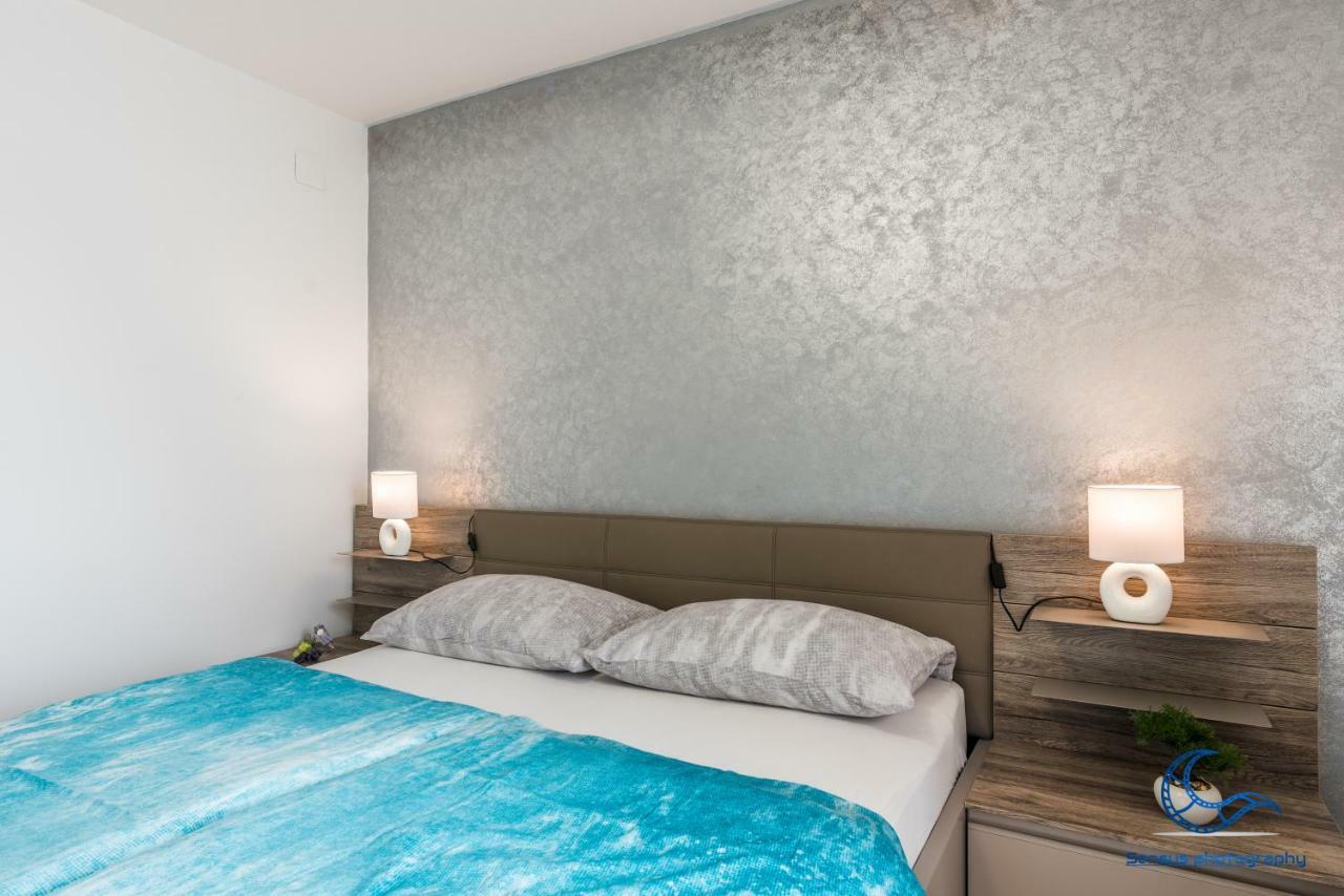 Apartments Vila Dk Malinska Eksteriør bilde